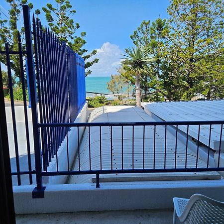 Bayview Tower Hotel Yeppoon Exterior photo